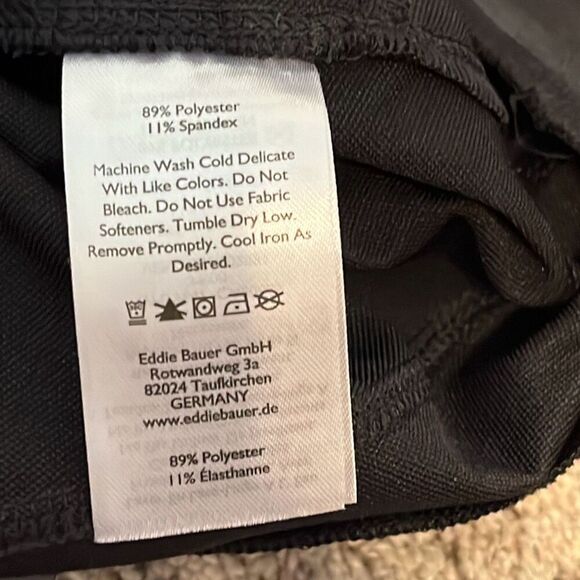 Eddie Bauer Women's Stratify Black Pull On Crop Pants Size 4 - Picture 7 of 7